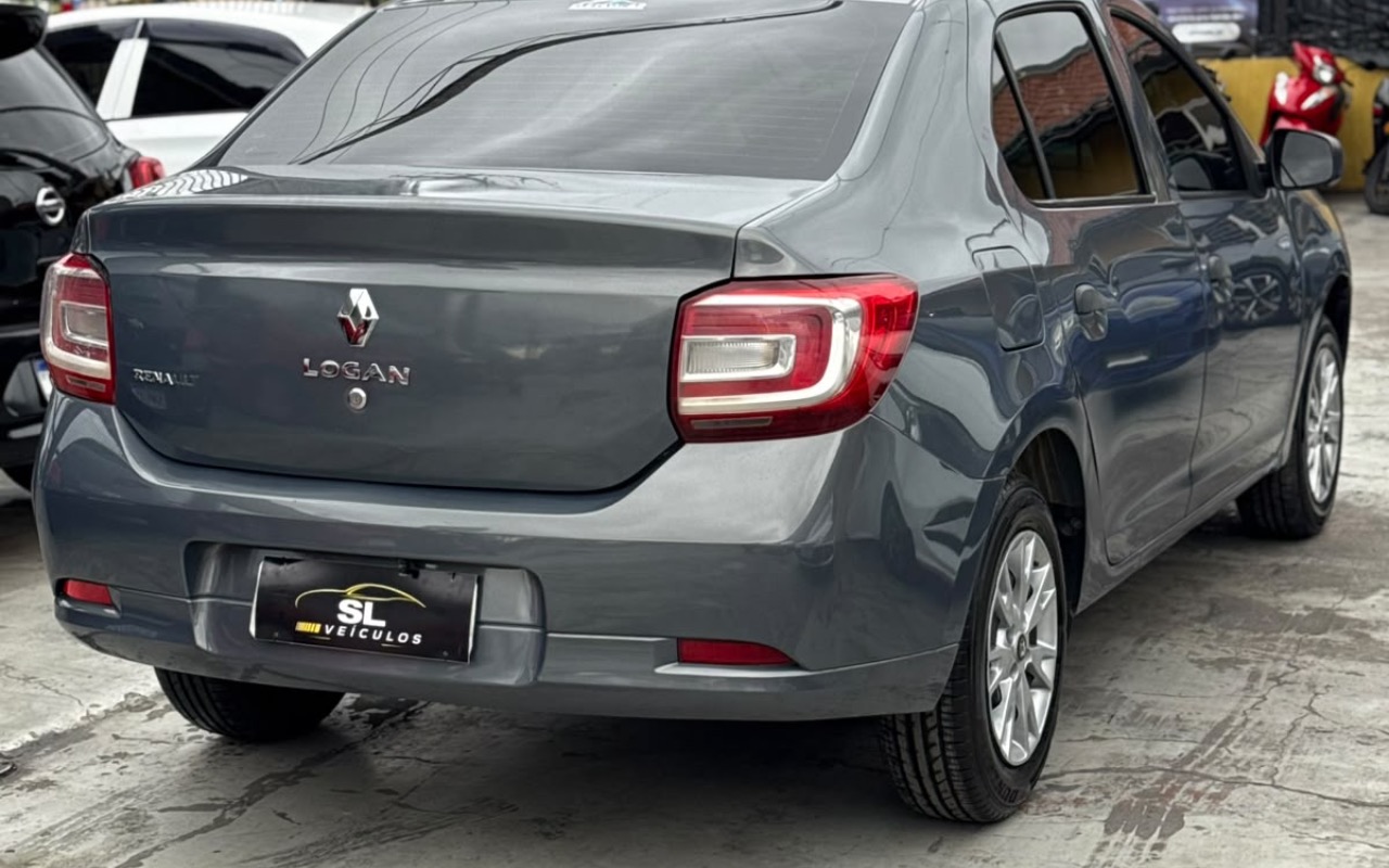imagem-https://www.socarrao.com.br/sc-vehicle-images-prod/4329216/1791669212284-M2FjZDllODItYjgzNi00MmEzLTg5ZGYtYmJlMjEwNmI2NmIyLmpwZWc.jpeg