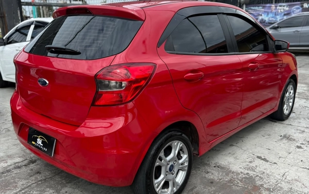 imagem-https://www.socarrao.com.br/sc-vehicle-images-prod/4329219/1791669647258-ZDZjYzFlNzUtZDVjMC00NTliLWE2ZTktODY0NmU2NTYzNGUxLmpwZWc.jpeg