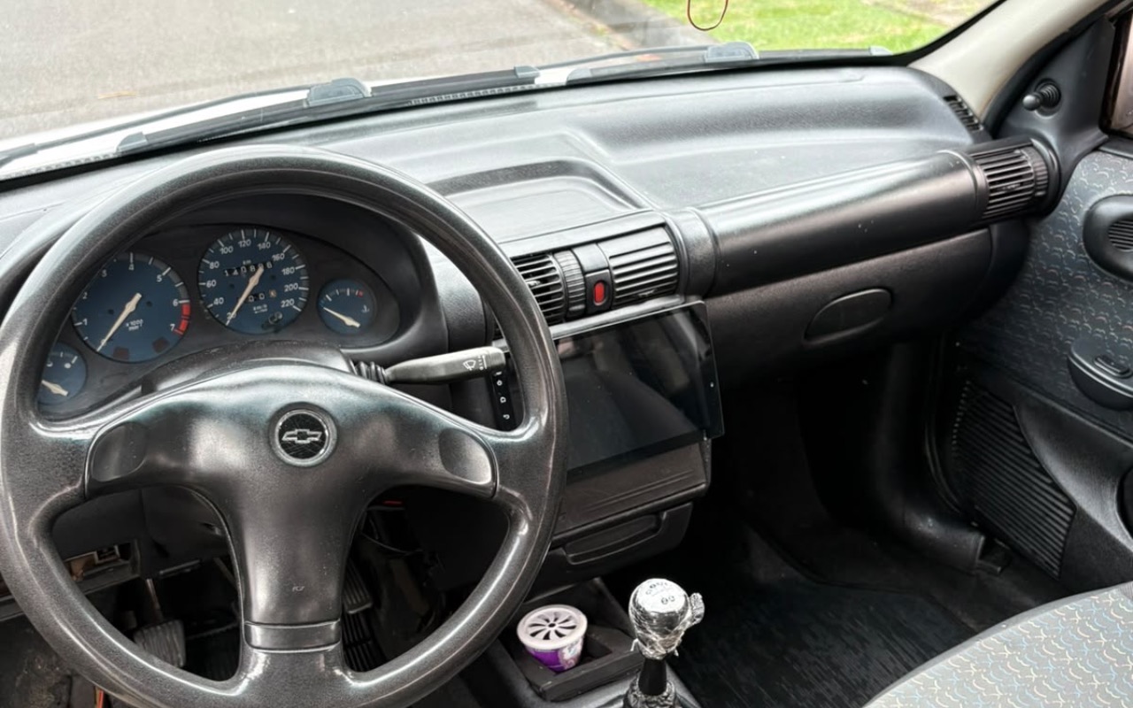 imagem-https://www.socarrao.com.br/sc-vehicle-images-prod/4329220/1791669831275-ZTViZDIwNjktNTNjMS00NzA2LTg0NmQtODk1NjI5M2YxMzg3LmpwZWc.jpeg