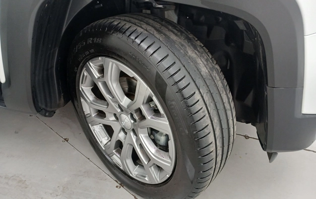 imagem-https://www.socarrao.com.br/sc-vehicle-images-prod/4330207/1791692657766-1_031603.jpg