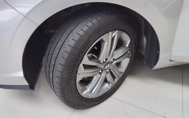 imagem-https://www.socarrao.com.br/sc-vehicle-images-prod/4330518/1791693281306-1_022452.jpg