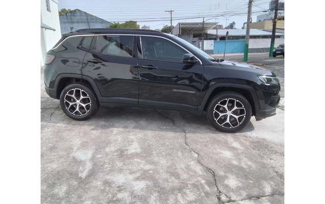imagem-https://www.socarrao.com.br/sc-vehicle-images-prod/4331012/1791694770608-1_090917.jpg
