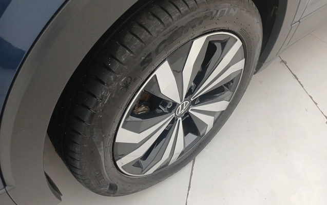 imagem-https://www.socarrao.com.br/sc-vehicle-images-prod/4331095/1791694956653-1_124003.jpg
