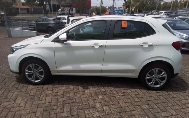 imagem-https://www.socarrao.com.br/sc-vehicle-images-prod/4331350/1791695809387-1_113749.jpg