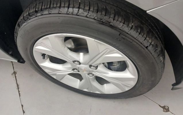 imagem-https://www.socarrao.com.br/sc-vehicle-images-prod/4331762/1791697830276-2_021843.jpg