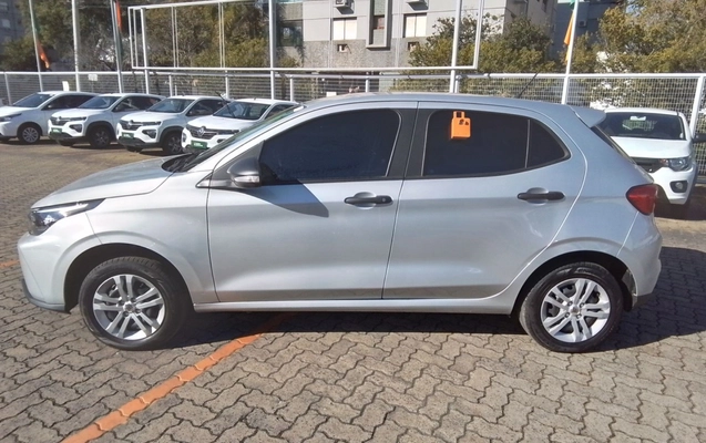 imagem-https://www.socarrao.com.br/sc-vehicle-images-prod/4331840/1791698223875-1_060935.jpg