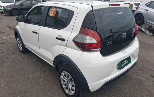 imagem-https://www.socarrao.com.br/sc-vehicle-images-prod/4331855/1791698236883-2_043350.jpg