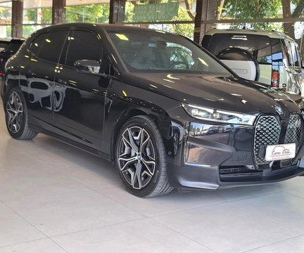 Bmw iX 2023 Preto — foto 1 de 3