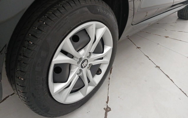imagem-https://www.socarrao.com.br/sc-vehicle-images-prod/4332323/1791702190919-2_120037.jpg