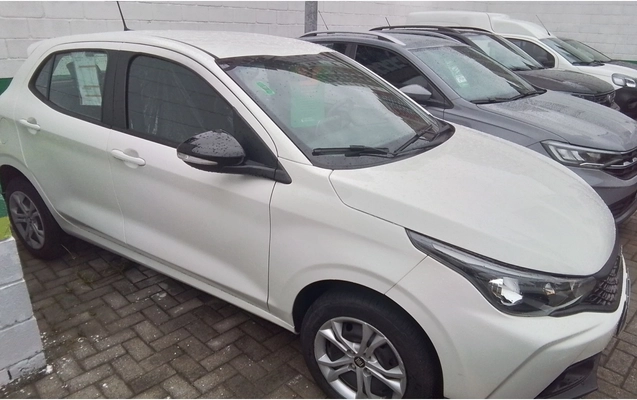 imagem-https://www.socarrao.com.br/sc-vehicle-images-prod/4332514/1791702517844-1_030021.jpg