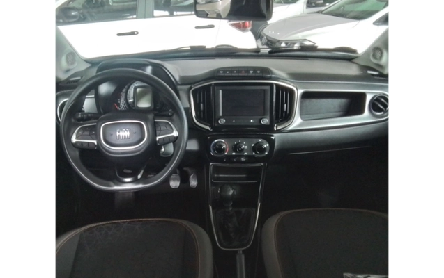 imagem-https://www.socarrao.com.br/sc-vehicle-images-prod/4332554/1791703038027-2_024401.jpg