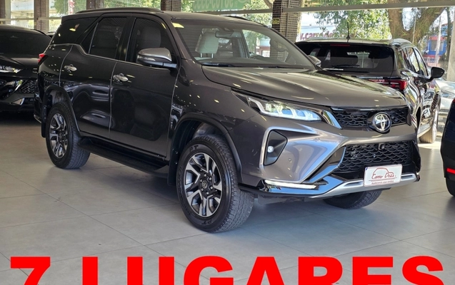 imagem-https://www.socarrao.com.br/sc-vehicle-images-prod/43326/1789507486710-ZF5QSHOhBRBFNQLpqvLkOxHzi3tsC9uc.jpg