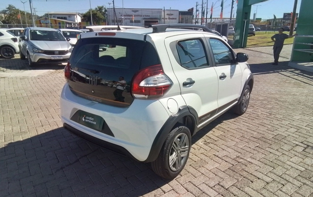 imagem-https://www.socarrao.com.br/sc-vehicle-images-prod/4332613/1791703445939-1_092239.jpg