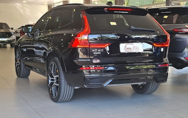 imagem-https://www.socarrao.com.br/sc-vehicle-images-prod/43327/1789237465200-IP2hkdLZhy2rMGLKP7TgXRV44BnUiu8q.jpg