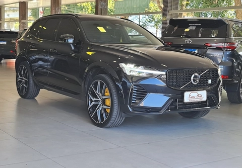 Volvo XC60 2022 Preto — foto 1 de 3