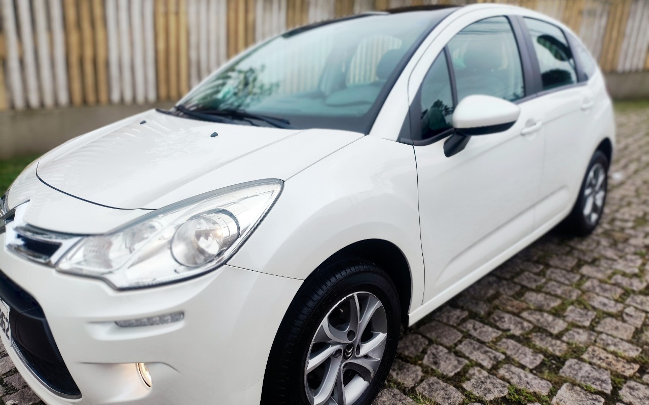 Citroën C3 2015 Branco — foto 1 de 3