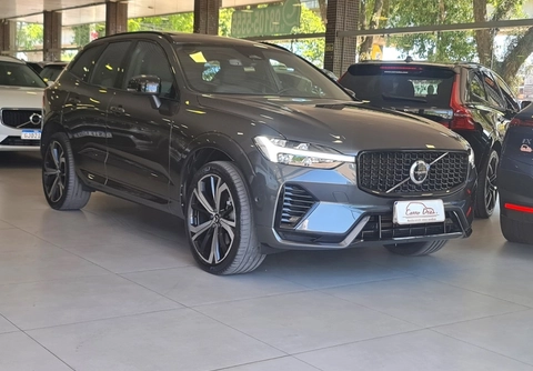 Volvo XC60 2022 Cinza — foto 1 de 3