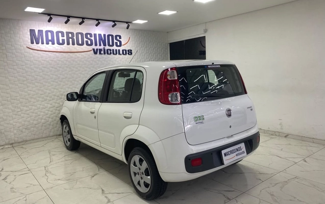 imagem-https://www.socarrao.com.br/sc-vehicle-images-prod/4333779/1791730392305-Zm90by0wNC5qcGc.jpg