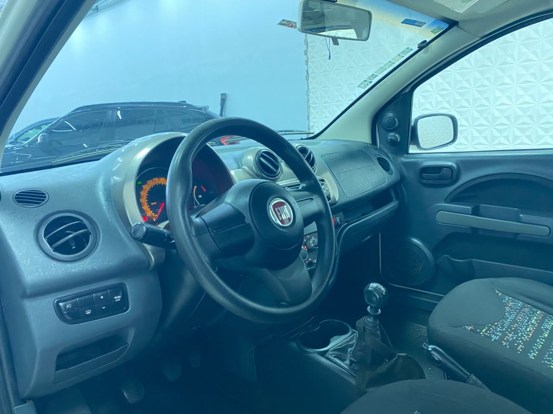 imagem-https://www.socarrao.com.br/sc-vehicle-images-prod/4333779/1791730392576-Zm90by0wNy5qcGc.jpg