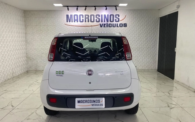 imagem-https://www.socarrao.com.br/sc-vehicle-images-prod/4333779/1791730392637-Zm90by0wOC5qcGc.jpg