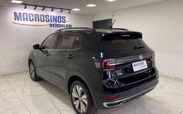 imagem-https://www.socarrao.com.br/sc-vehicle-images-prod/4333780/1791730730938-Zm90by0wMy5qcGc.jpg