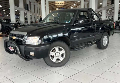 Chevrolet S10 2010 Preto — foto 1 de 3