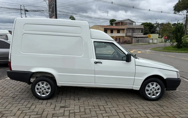imagem-https://www.socarrao.com.br/sc-vehicle-images-prod/4333786/1791734329368-V2hhdHNBcHAgSW1hZ2UgMjAyNi0xMC0wOSBhdCAxNy41My4yNyAoMSkuanBlZw.jpeg