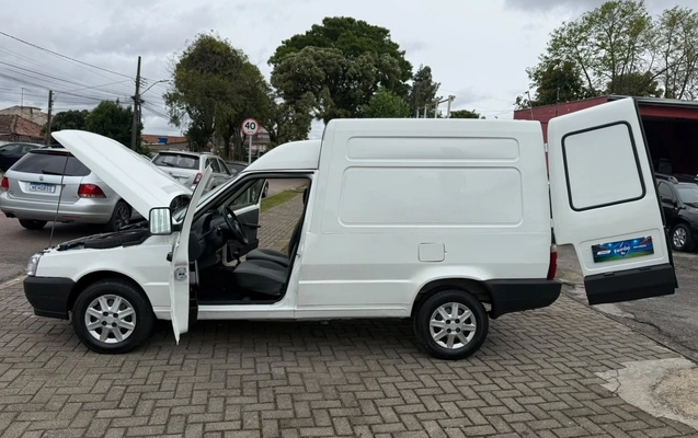 imagem-https://www.socarrao.com.br/sc-vehicle-images-prod/4333786/1791734329743-V2hhdHNBcHAgSW1hZ2UgMjAyNi0xMC0wOSBhdCAxNy41My4yOS5qcGVn.jpeg