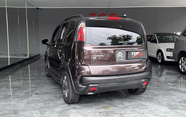 imagem-https://www.socarrao.com.br/sc-vehicle-images-prod/4333792/1791986951491-8502372_4_B_8f825f832a.jpeg