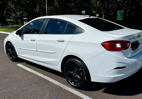 Chevrolet Cruze 2020 Branco — foto 1 de 3