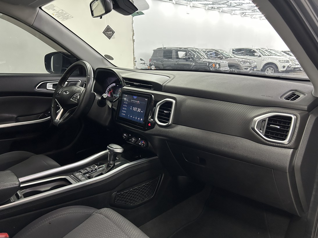 imagem-https://www.socarrao.com.br/sc-vehicle-images-prod/4334091/1791759086695-Zm90by0xMC5qcGc.jpg