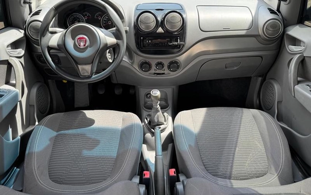 imagem-https://www.socarrao.com.br/sc-vehicle-images-prod/4334092/1791764787176-8563651_14_B_5ca7be28e9.jpeg