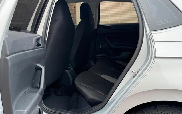 imagem-https://www.socarrao.com.br/sc-vehicle-images-prod/4334122/1791764807064-8563654_2_B_462d46f9c4.jpeg