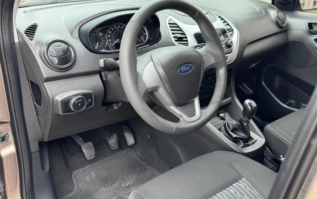imagem-https://www.socarrao.com.br/sc-vehicle-images-prod/4334155/1791764821201-8563656_11_B_2bd0ebe94f.jpeg