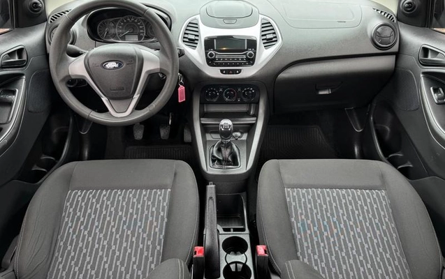imagem-https://www.socarrao.com.br/sc-vehicle-images-prod/4334155/1791764821207-8563656_17_B_e18313abf9.jpeg