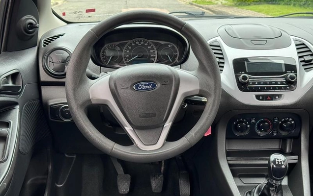 imagem-https://www.socarrao.com.br/sc-vehicle-images-prod/4334155/1791764821209-8563656_1_B_3f7bdcf786.jpeg