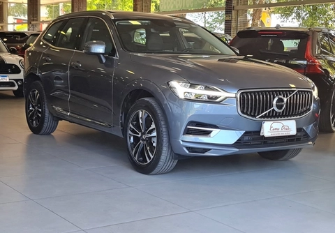 Volvo XC60 2021 Cinza — foto 1 de 3