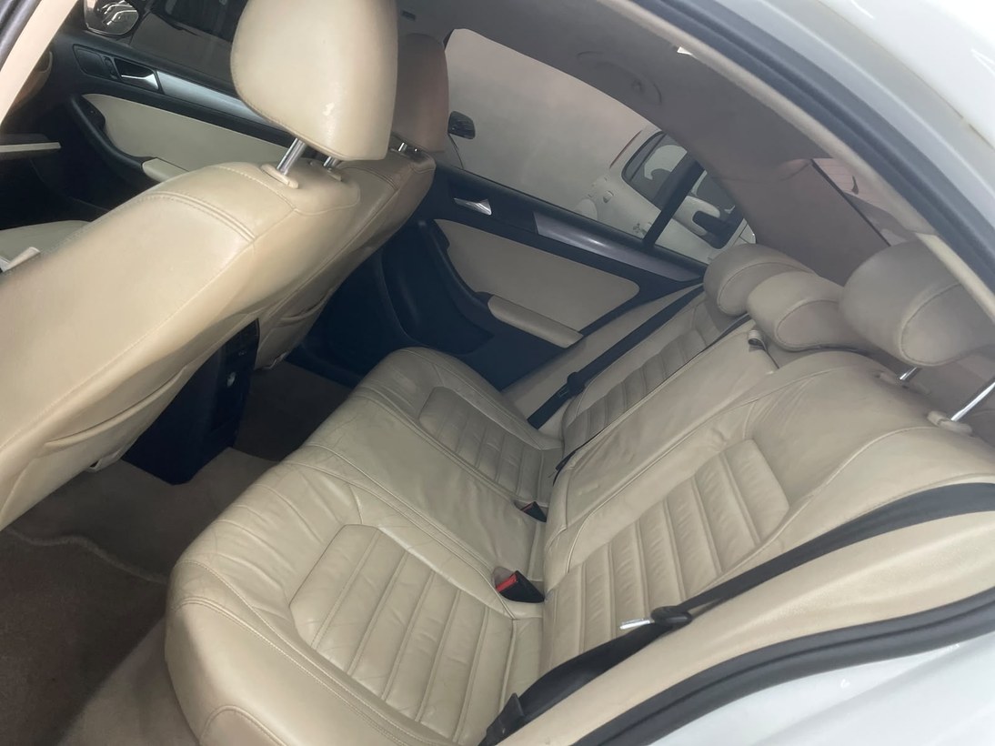 imagem-https://www.socarrao.com.br/sc-vehicle-images-prod/4334287/1791772309560-Zm90by0wNy5qcGc.jpg