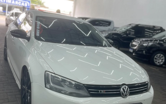 imagem-https://www.socarrao.com.br/sc-vehicle-images-prod/4334287/1791772309606-Zm90by0wOC5qcGc.jpg