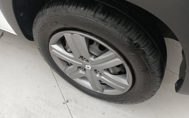 imagem-https://www.socarrao.com.br/sc-vehicle-images-prod/4334485/1791777081101-2_030342.jpg