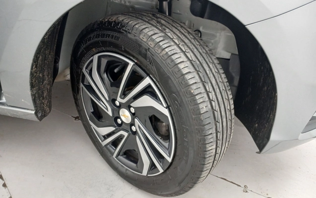 imagem-https://www.socarrao.com.br/sc-vehicle-images-prod/4335106/1791778671864-1_104854.jpg