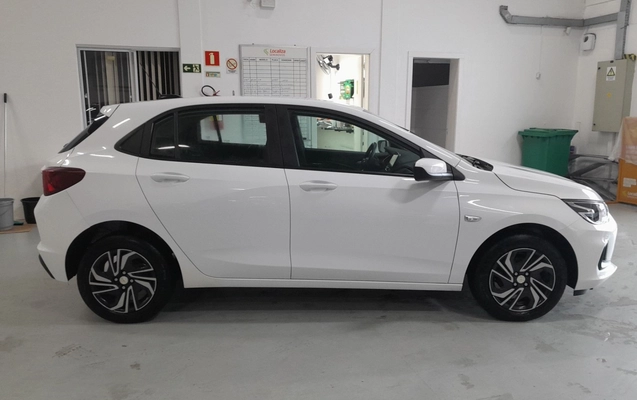 imagem-https://www.socarrao.com.br/sc-vehicle-images-prod/4335188/1791778915568-1_082430.jpg