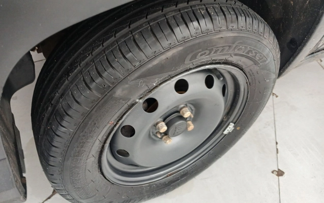 imagem-https://www.socarrao.com.br/sc-vehicle-images-prod/4335206/1791778928042-1_125811.jpg