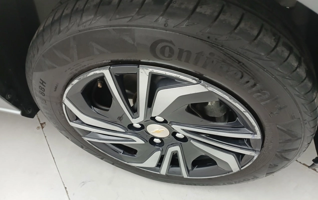 imagem-https://www.socarrao.com.br/sc-vehicle-images-prod/4335214/1791778933248-3_023038.jpg