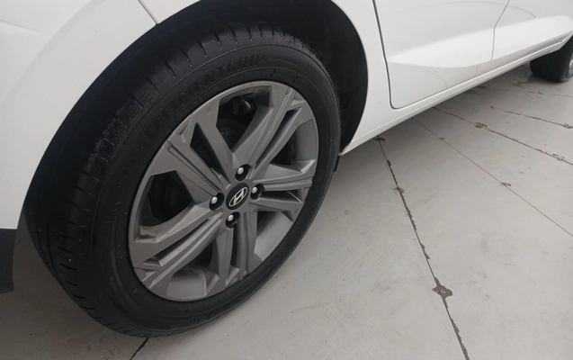imagem-https://www.socarrao.com.br/sc-vehicle-images-prod/4335287/1791778963764-1_034257.jpg
