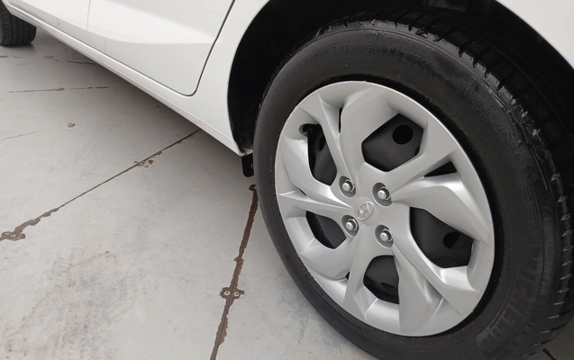 imagem-https://www.socarrao.com.br/sc-vehicle-images-prod/4335669/1791779671928-2_032443.jpg