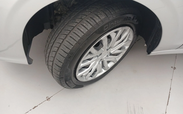 imagem-https://www.socarrao.com.br/sc-vehicle-images-prod/4335670/1791779672522-1_122244.jpg