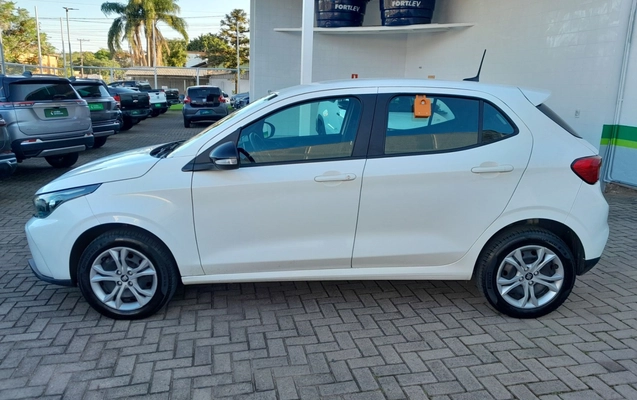 imagem-https://www.socarrao.com.br/sc-vehicle-images-prod/4335762/1791779855959-2_051930.jpg