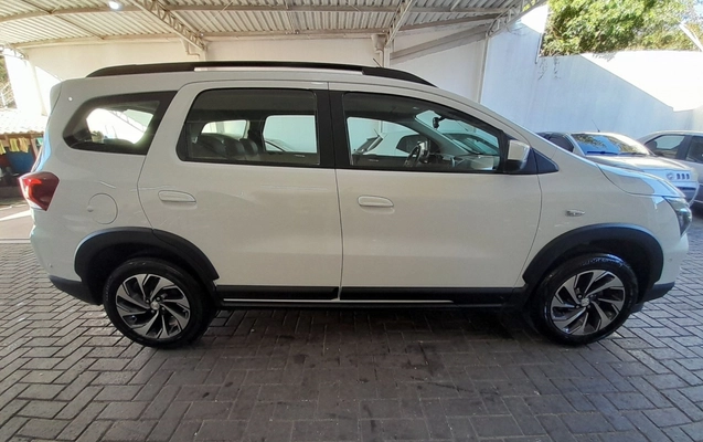 imagem-https://www.socarrao.com.br/sc-vehicle-images-prod/4335859/1791780212895-1_043547.jpg