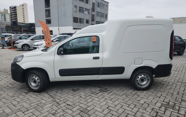 imagem-https://www.socarrao.com.br/sc-vehicle-images-prod/4335900/1791780261910-2_025814.jpg